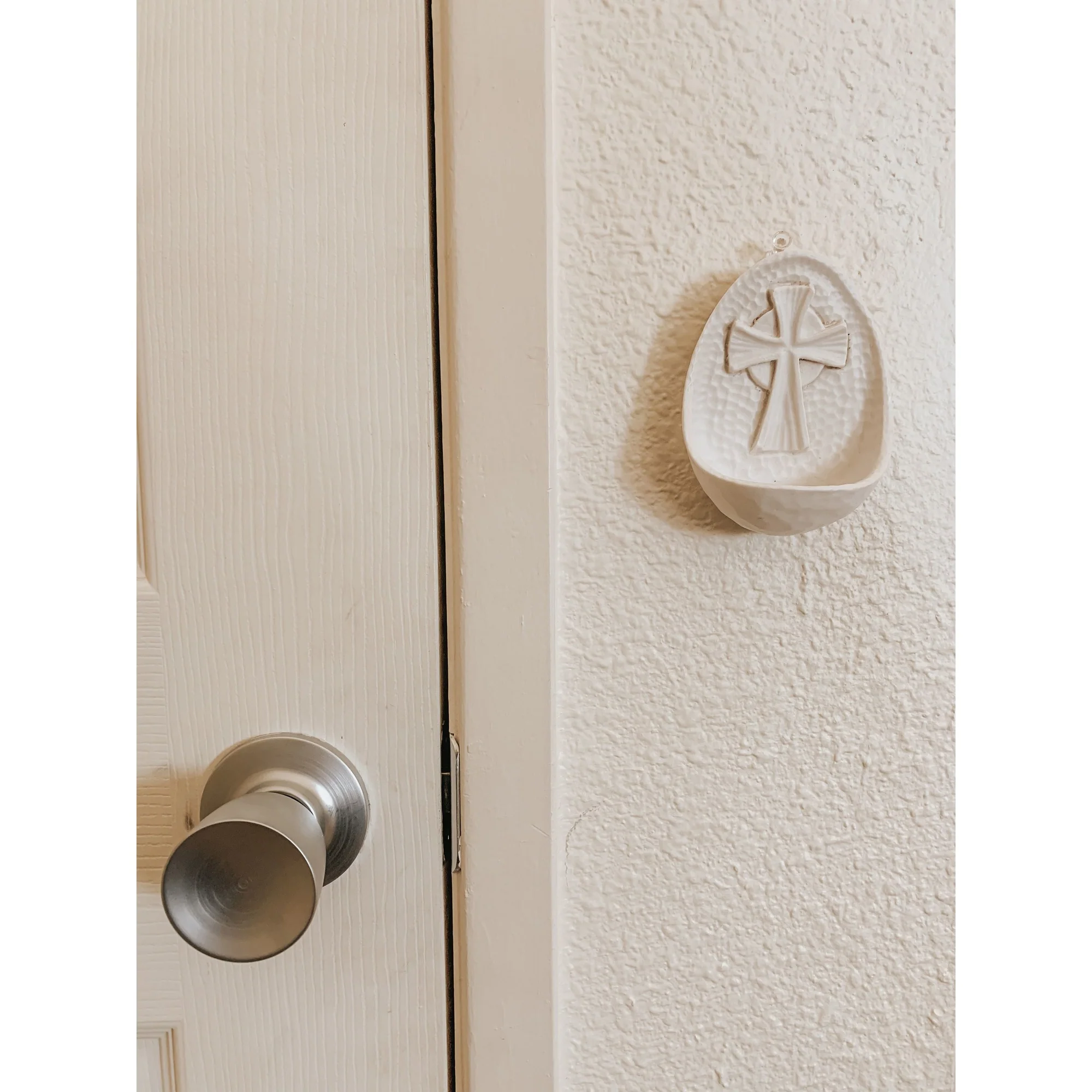 Antique White Cross Holy Water Font - Image 4