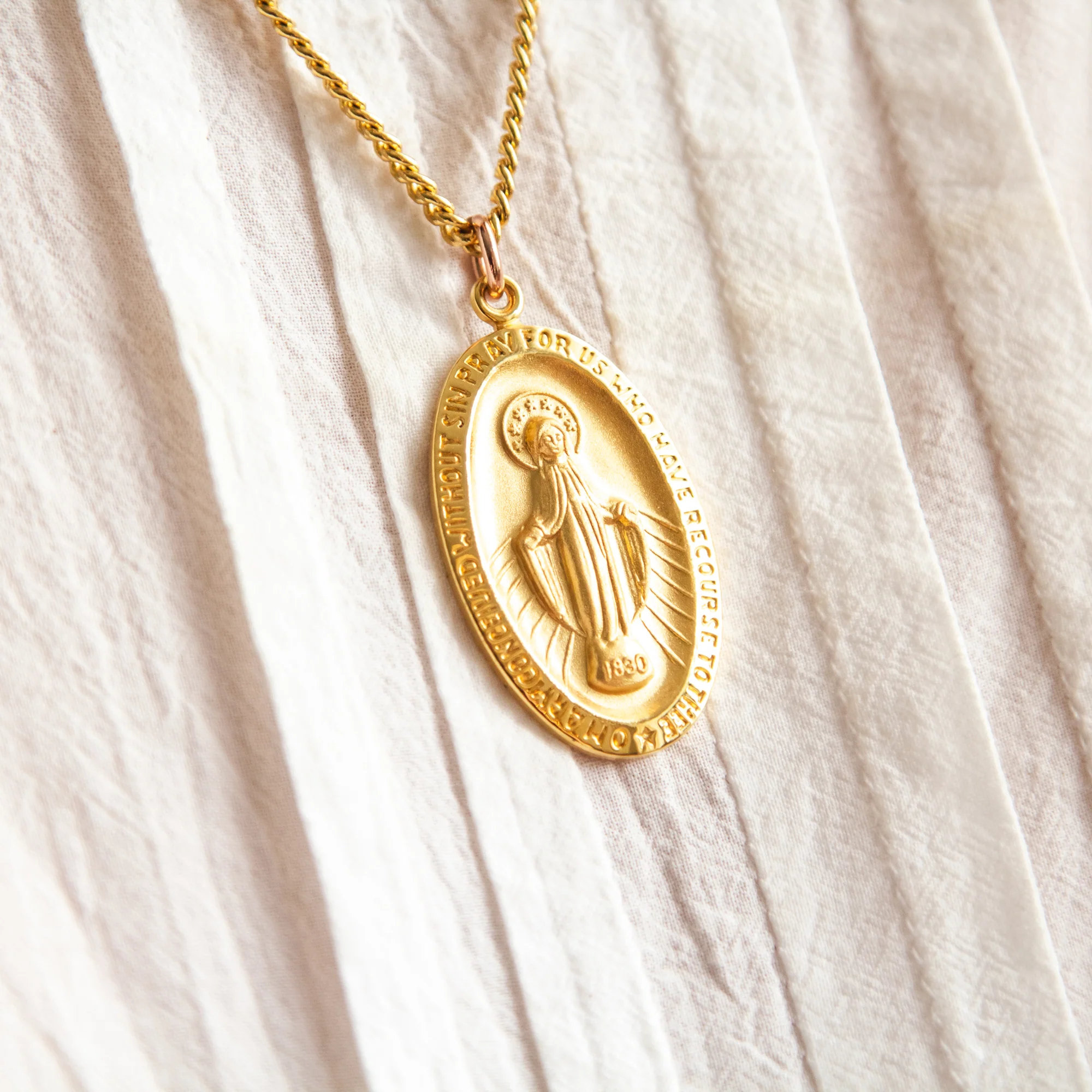 Gold/Sterling Silver Miraculous Medal with 24 inch chain - Image 3