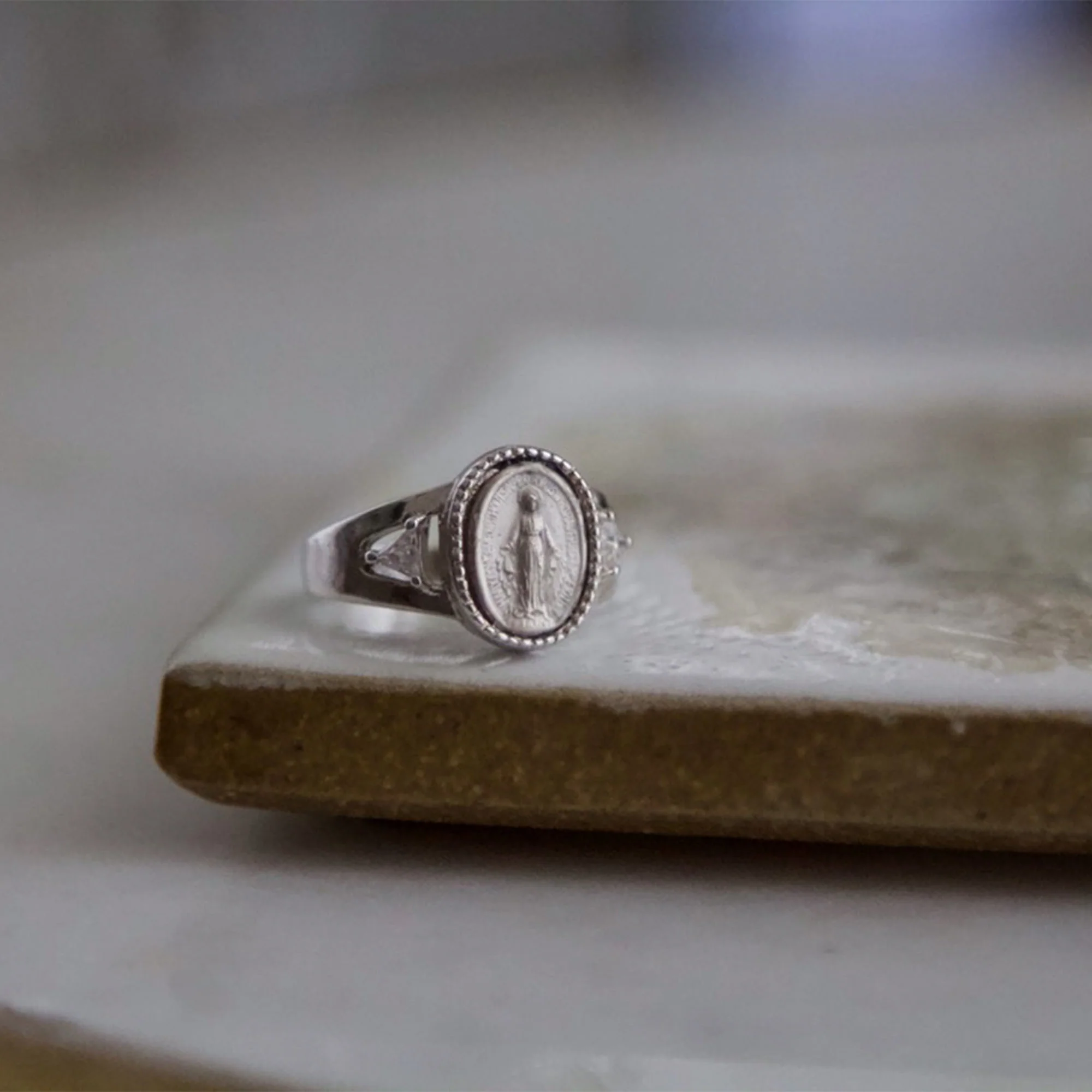 Sterling Silver Miraculous Medal Ring - Image 2