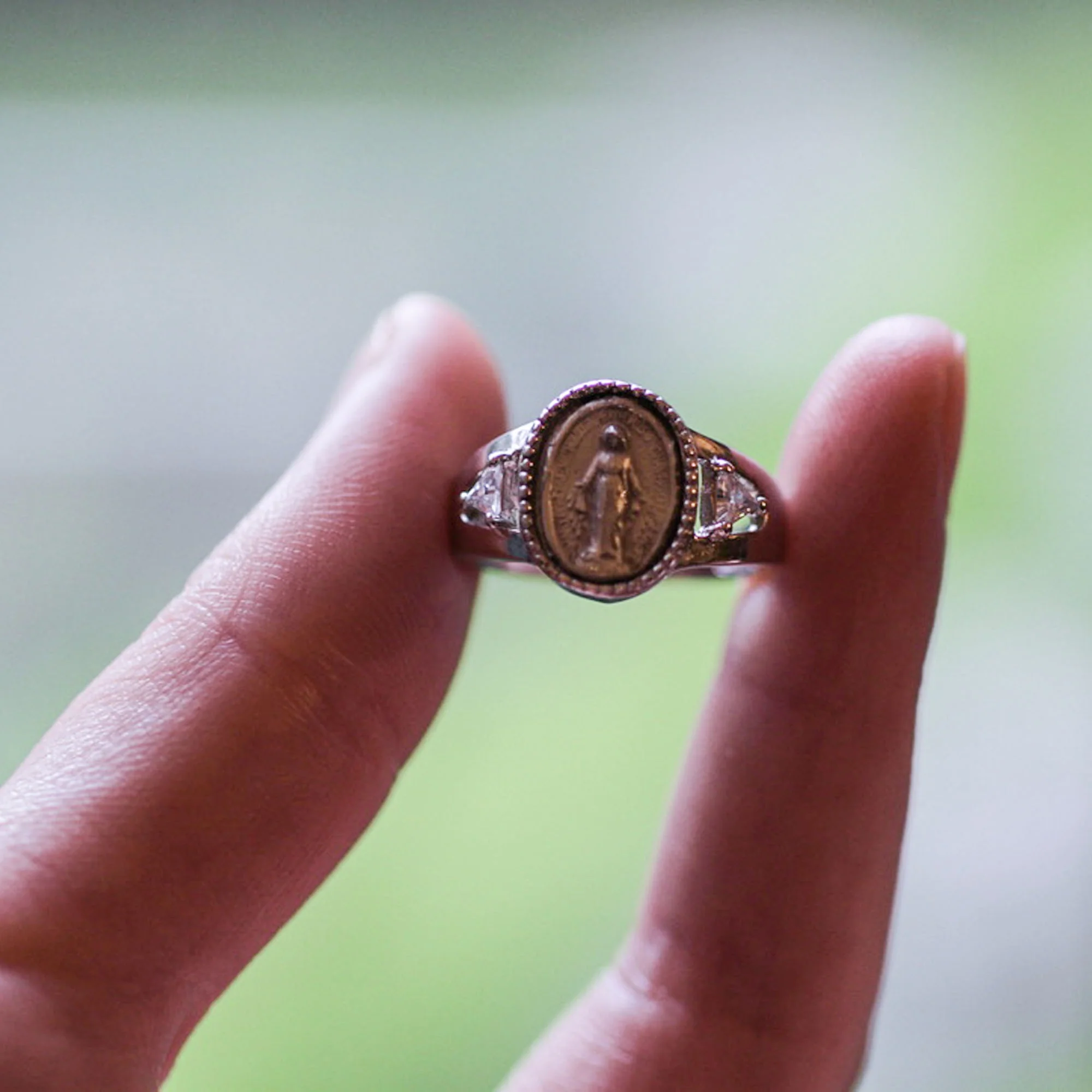 Sterling Silver Miraculous Medal Ring - Image 4